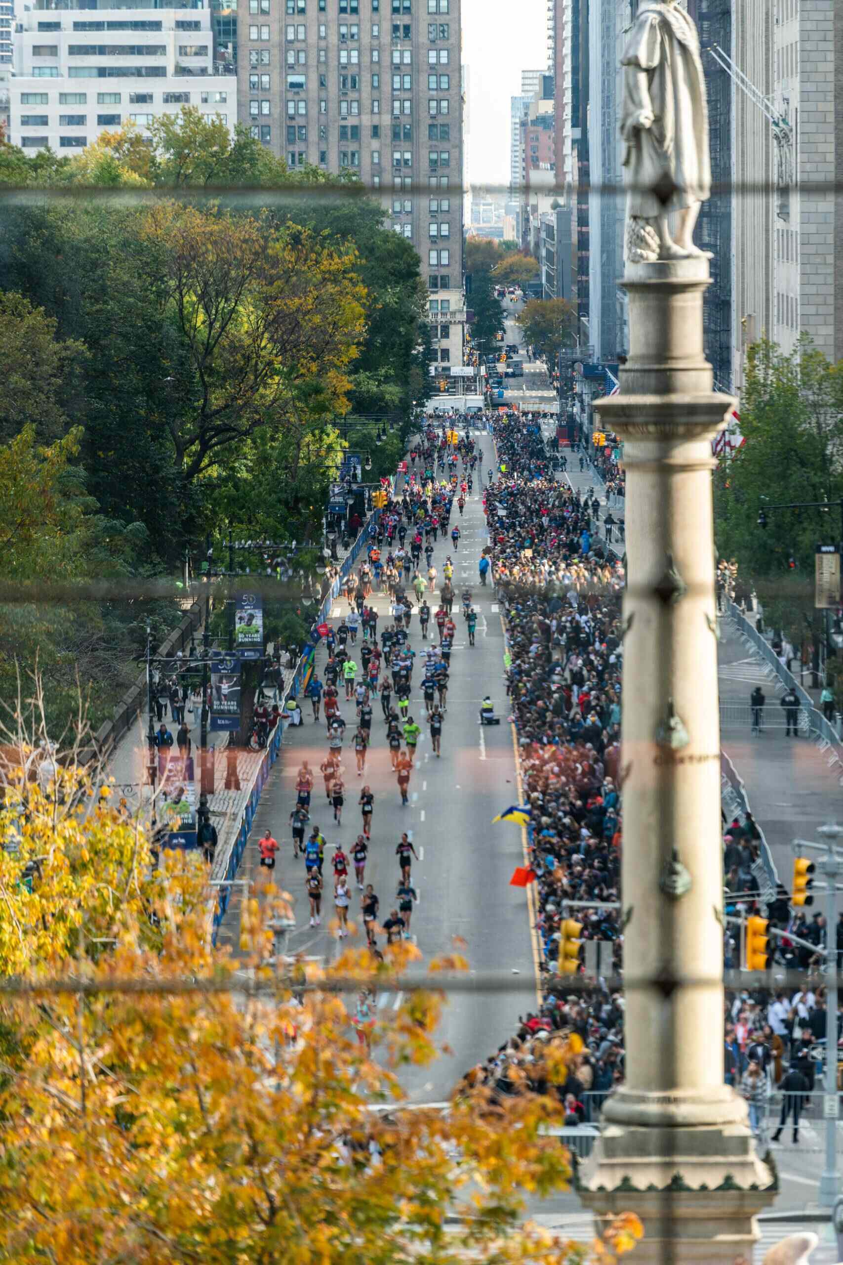 NEW YORK, NY – NOVEMBER 7: The 2021 TCS New York City Marathon is held on November 7, 2021. The course goes through all five boroughs of New York City, starting in Staten Island and ending in Central Park.  This year marks the 50th running of the marathon. (Photo by Scott McDermott for NYRR)